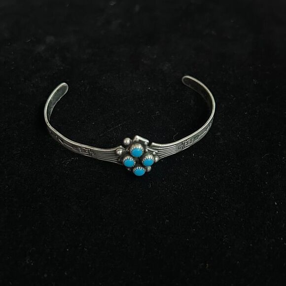 Vintage Turquoise & Marked Sterling Silver Navajo Style Mini Baby Cuff Bracelet - Picture 1 of 7